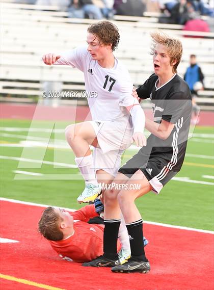 Thumbnail 3 in Northwest Christian vs. Thatcher (AIA 3A Semifinal) photogallery.