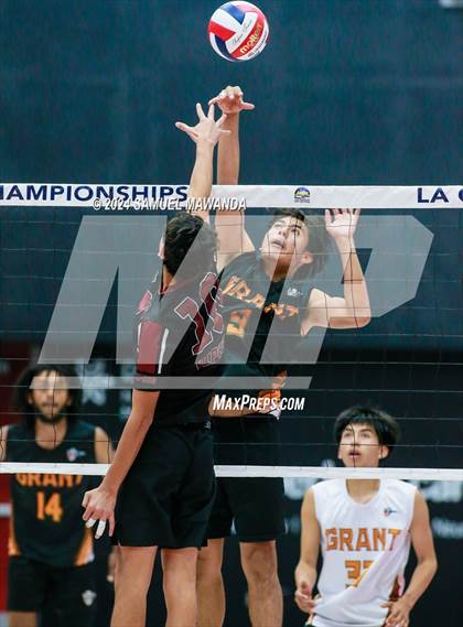 Thumbnail 2 in Grant vs Valley Academy of Arts & Sciences (CIF LAS DII Final) photogallery.