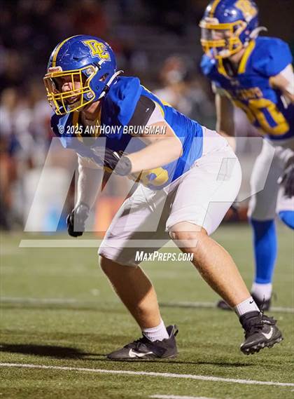 Thumbnail 1 in Roseville @ Del Campo photogallery.