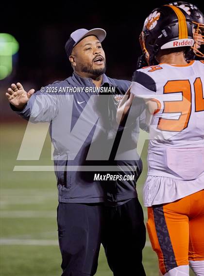 Thumbnail 3 in Roseville @ Del Campo photogallery.