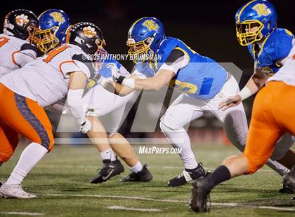 Thumbnail 3 in Roseville @ Del Campo photogallery.