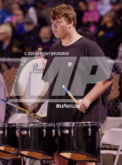 Thumbnail 1 in Roseville @ Del Campo photogallery.