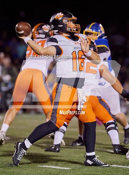 Thumbnail 2 in Roseville @ Del Campo photogallery.