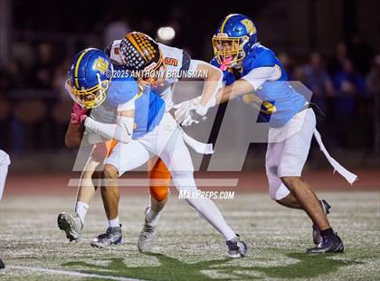 Thumbnail 3 in Roseville @ Del Campo photogallery.