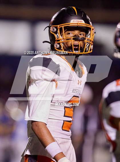 Thumbnail 3 in Roseville @ Del Campo photogallery.