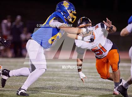 Thumbnail 1 in Roseville @ Del Campo photogallery.