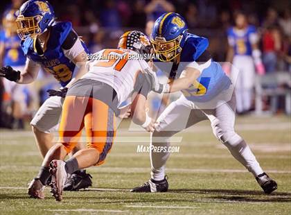 Thumbnail 1 in Roseville @ Del Campo photogallery.