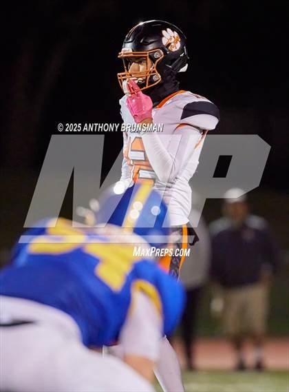 Thumbnail 1 in Roseville @ Del Campo photogallery.