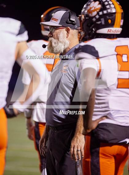 Thumbnail 3 in Roseville @ Del Campo photogallery.