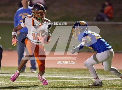 Thumbnail 1 in Roseville @ Del Campo photogallery.