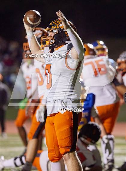 Thumbnail 3 in Roseville @ Del Campo photogallery.