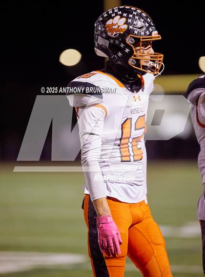 Thumbnail 2 in Roseville @ Del Campo photogallery.