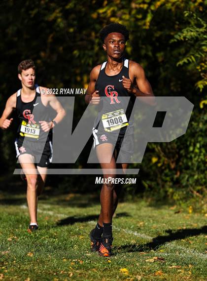 Thumbnail 3 in IHSAA Boys Cross Country Sectionals photogallery.