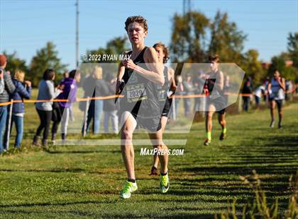 Thumbnail 1 in IHSAA Boys Cross Country Sectionals photogallery.