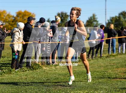 Thumbnail 2 in IHSAA Boys Cross Country Sectionals photogallery.