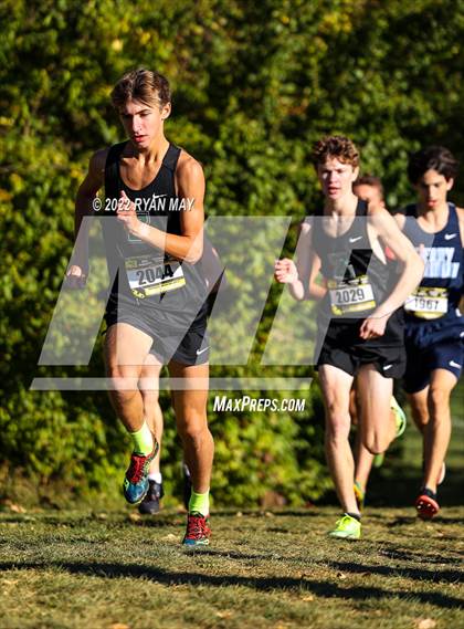 Thumbnail 3 in IHSAA Boys Cross Country Sectionals photogallery.