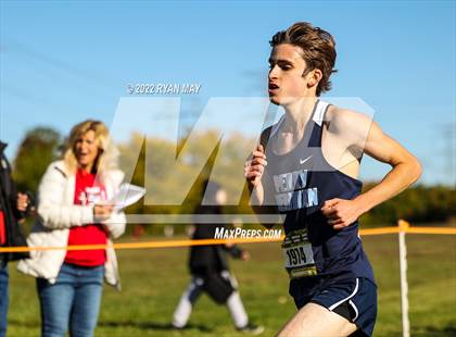 Thumbnail 1 in IHSAA Boys Cross Country Sectionals photogallery.