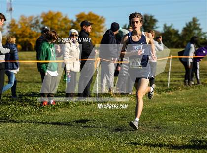 Thumbnail 2 in IHSAA Boys Cross Country Sectionals photogallery.