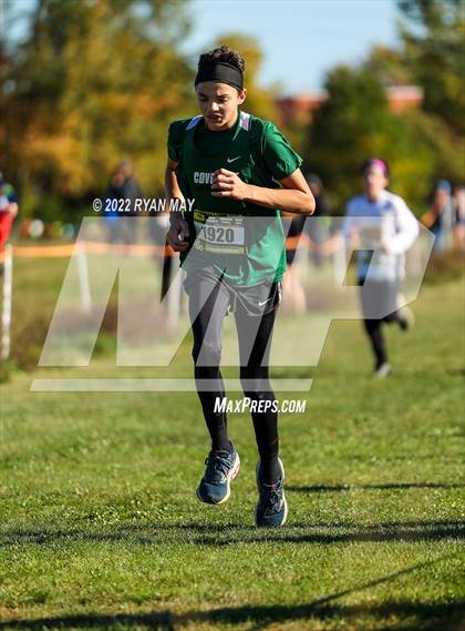 Thumbnail 1 in IHSAA Boys Cross Country Sectionals photogallery.
