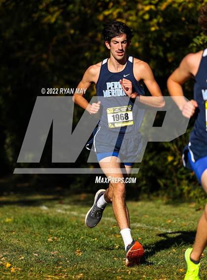 Thumbnail 2 in IHSAA Boys Cross Country Sectionals photogallery.