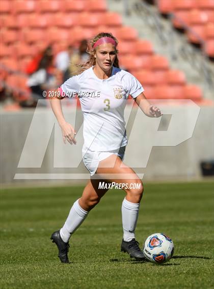 Thumbnail 1 in American Fork vs Davis (UHSAA 6A Final) photogallery.