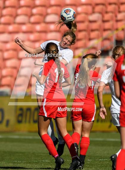 Thumbnail 3 in American Fork vs Davis (UHSAA 6A Final) photogallery.