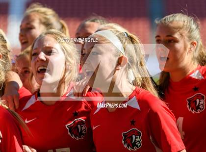 Thumbnail 3 in American Fork vs Davis (UHSAA 6A Final) photogallery.
