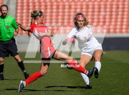 Thumbnail 2 in American Fork vs Davis (UHSAA 6A Final) photogallery.