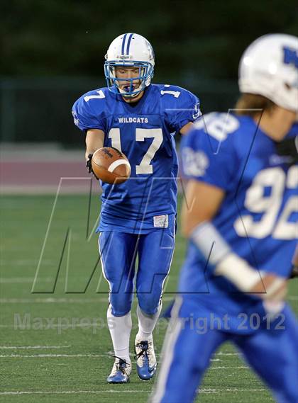 Thumbnail 1 in Menasha @ Oshkosh West photogallery.