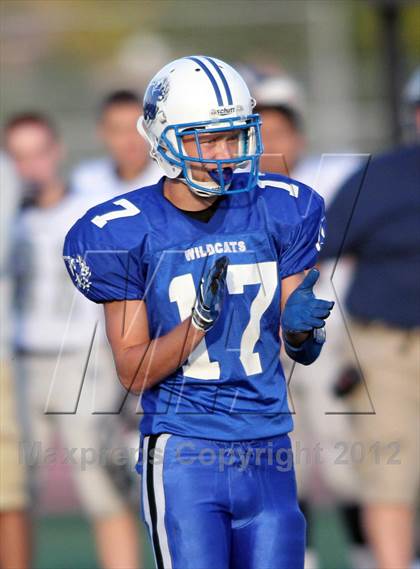 Thumbnail 2 in Menasha @ Oshkosh West photogallery.