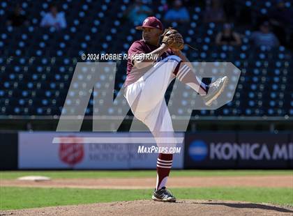 Thumbnail 3 in Pearland vs. Tomball (UIL 6A Baseball Final) photogallery.
