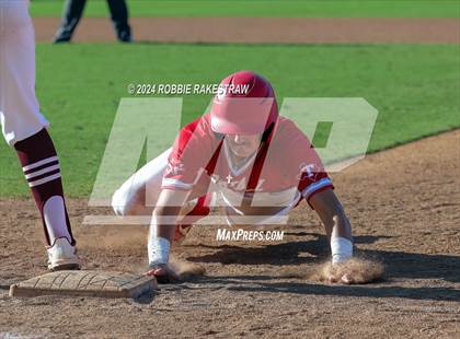 Thumbnail 3 in Pearland vs. Tomball (UIL 6A Baseball Final) photogallery.