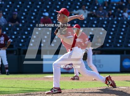 Thumbnail 1 in Pearland vs. Tomball (UIL 6A Baseball Final) photogallery.