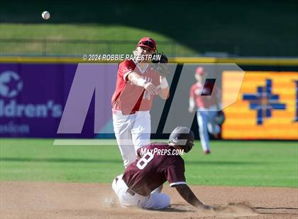 Thumbnail 1 in Pearland vs. Tomball (UIL 6A Baseball Final) photogallery.