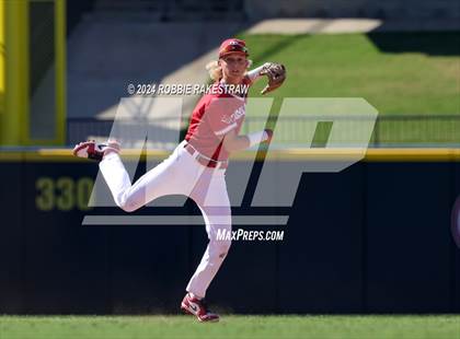 Thumbnail 2 in Pearland vs. Tomball (UIL 6A Baseball Final) photogallery.