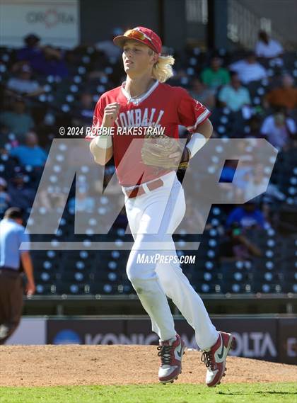 Thumbnail 3 in Pearland vs. Tomball (UIL 6A Baseball Final) photogallery.
