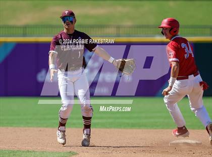 Thumbnail 3 in Pearland vs. Tomball (UIL 6A Baseball Final) photogallery.