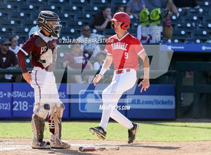 Thumbnail 3 in Pearland vs. Tomball (UIL 6A Baseball Final) photogallery.