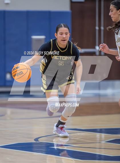 Thumbnail 3 in Francis Parker vs. Victory Christian Academy (CIF SDS Division 2 Finals) photogallery.