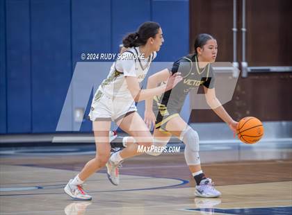 Thumbnail 3 in Francis Parker vs. Victory Christian Academy (CIF SDS Division 2 Finals) photogallery.