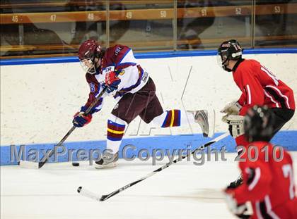 Thumbnail 3 in Masuk vs. Brookfield/Bethel/Danbury (CIAC Division 3 Semifinal) photogallery.