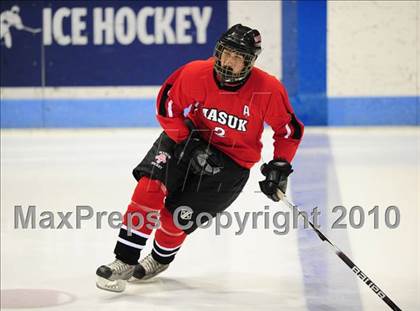 Thumbnail 1 in Masuk vs. Brookfield/Bethel/Danbury (CIAC Division 3 Semifinal) photogallery.