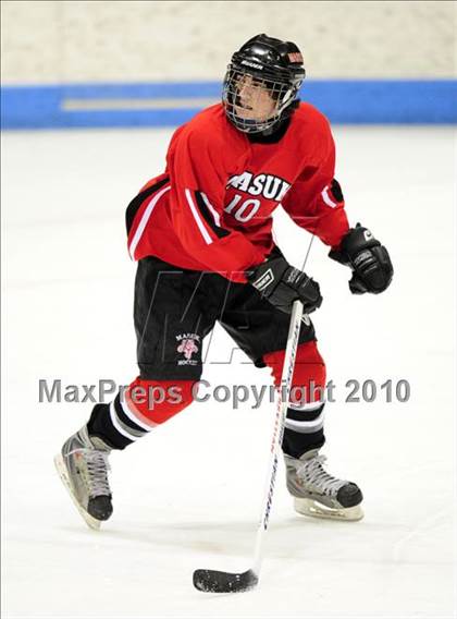 Thumbnail 2 in Masuk vs. Brookfield/Bethel/Danbury (CIAC Division 3 Semifinal) photogallery.