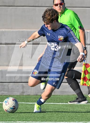 null - Photo 01