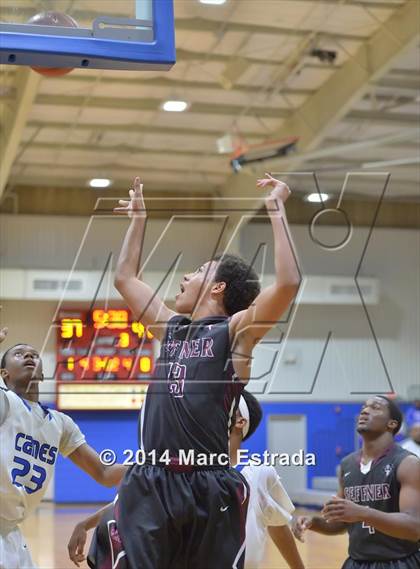 Thumbnail 1 in Seffner Christian vs. Inlet Grove 2014 Mustang Christmas Tournament photogallery.