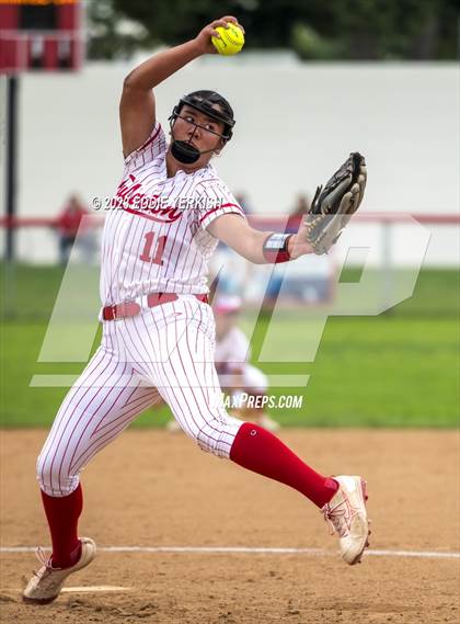 Thumbnail 2 in Orange Cove @ Fullerton (CIF SoCal Division III Regional Semifinal) photogallery.