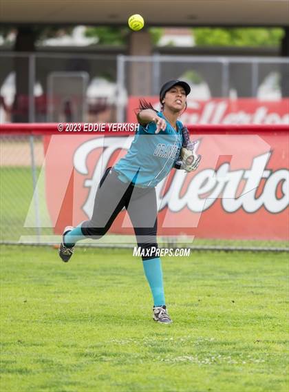 Thumbnail 2 in Orange Cove @ Fullerton (CIF SoCal Division III Regional Semifinal) photogallery.