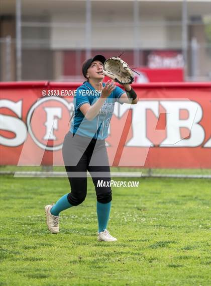 Thumbnail 2 in Orange Cove @ Fullerton (CIF SoCal Division III Regional Semifinal) photogallery.