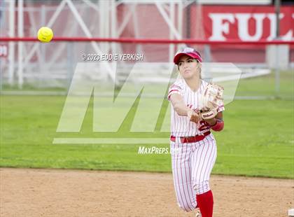Thumbnail 3 in Orange Cove @ Fullerton (CIF SoCal Division III Regional Semifinal) photogallery.