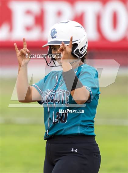 Thumbnail 2 in Orange Cove @ Fullerton (CIF SoCal Division III Regional Semifinal) photogallery.